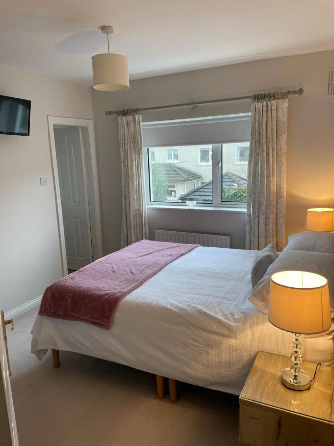 The Wave Bed and Breakfast Γκάλγουεϊ Εξωτερικό φωτογραφία